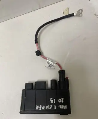 Mini Cooper Countryman F60 Power management control unit P00160275