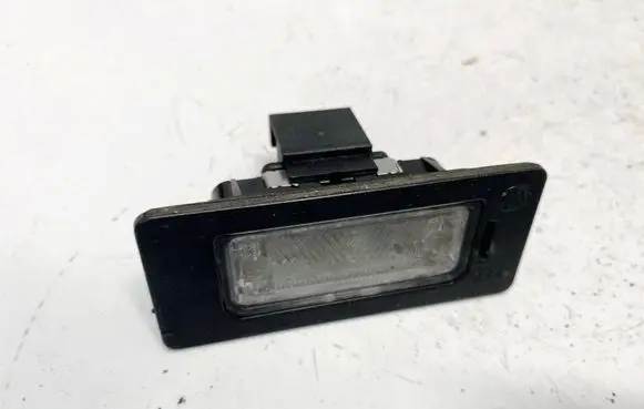 Volkswagen PASSAT B6 Number plate light 8T0943021