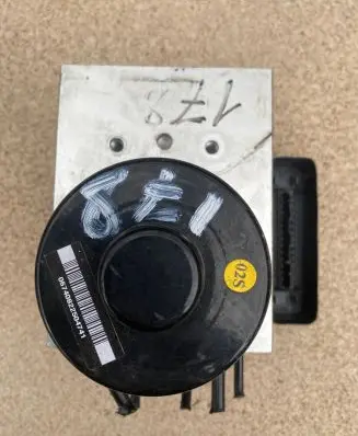 Volkswagen Touareg I ABS Pump 7L0907379D 10092503223 C5E3B01A18