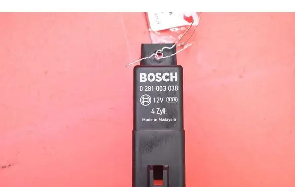 Skoda Octavia Mk2 (1Z) Glow plug 038907281D