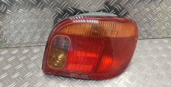 Toyota Yaris Rear/tail lights