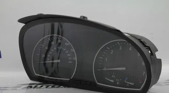 BMW X3 E83 Speedometer (instrument cluster) 3413129