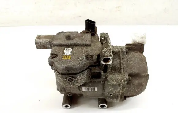 Toyota Auris E180 Air conditioning (A/C) compressor (pump) 0422001032 ES14C