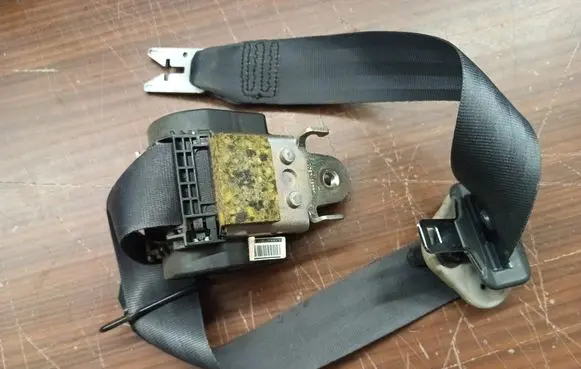 Renault Espace - Grand espace IV Front seatbelt 8200687503