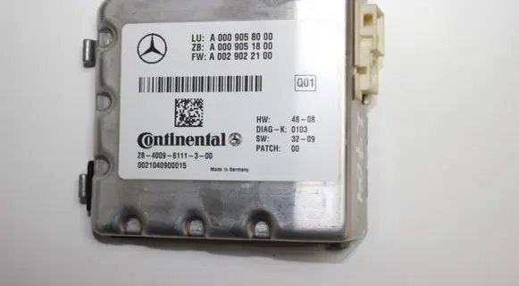 Mercedes-Benz E C207 W207 Windshield/windscreen camera A0009058000
