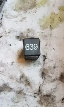 Audi A6 S6 C6 4F Glow plug pre-heat relay 4EO907282A