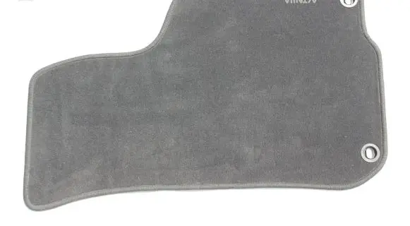 Skoda Octavia Mk1 (1U) Front floor mat 1U0864946