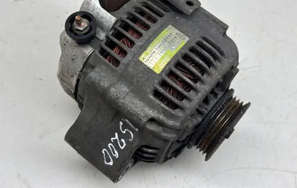 Lexus IS 200-300 Generator/alternator 2706070500