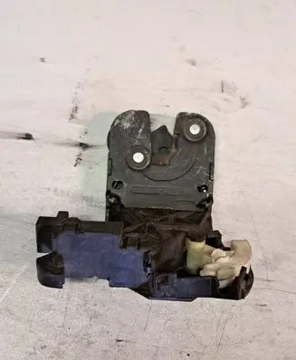 Audi A6 S6 C6 4F Tailgate/trunk/boot lock/catch/latch 8P4827505C