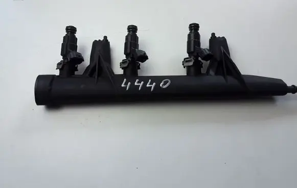 Peugeot 208 Fuel main line pipe 9676020480