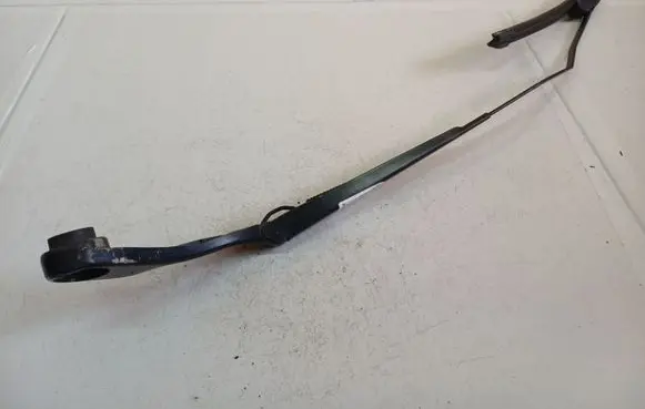 Fiat Freemont Front wiper blade arm 68087345