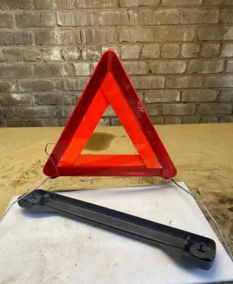 Volvo S80 Emergency warning sign 9190063 7683