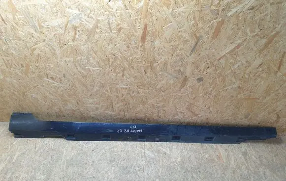 Volkswagen PASSAT B8 Sill 3G0853858F