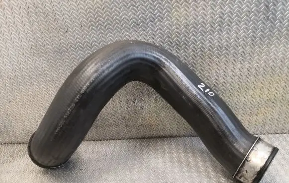 Mercedes-Benz E W210 Intercooler hose/pipe 2105283382