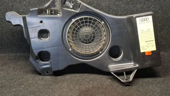 Audi A3 S3 8P Subwoofer speaker 8P4035382D 7606500251