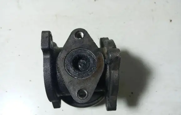 Skoda Roomster (5J) EGR valve 045131501K