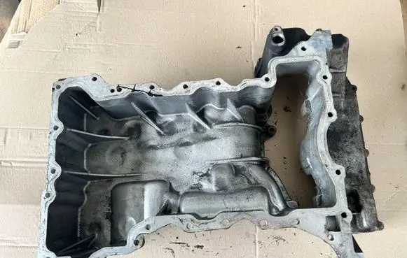 Jeep Grand Cherokee Oil sump 2112F ZHTVMT08