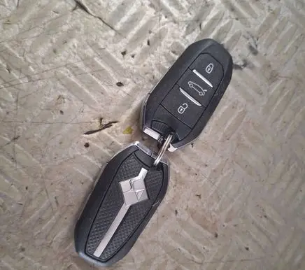 Citroen DS4 Ignition key/card 