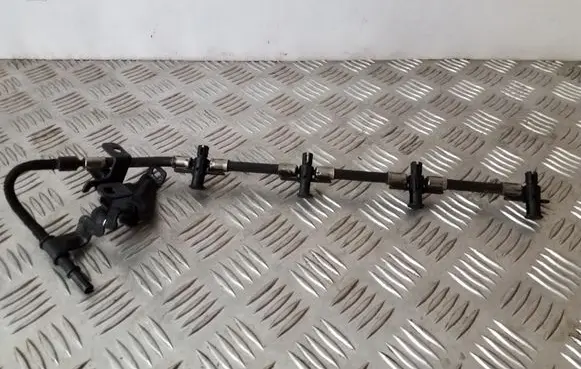Fuel return line/hose