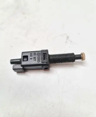 Volkswagen Transporter - Caravelle T4 Brake pedal sensor switch 811907 343B