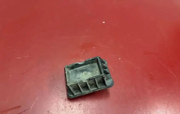 BMW X1 U11 Jacking socket point 9622340 5171962230
