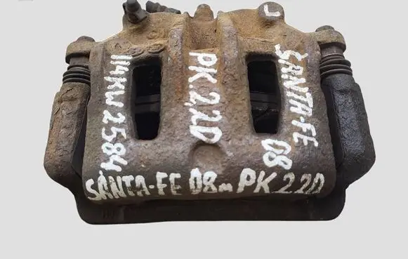Hyundai Santa Fe Front brake caliper