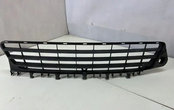 Opel Vectra C Front bumper lower grill 13100588 0551004542