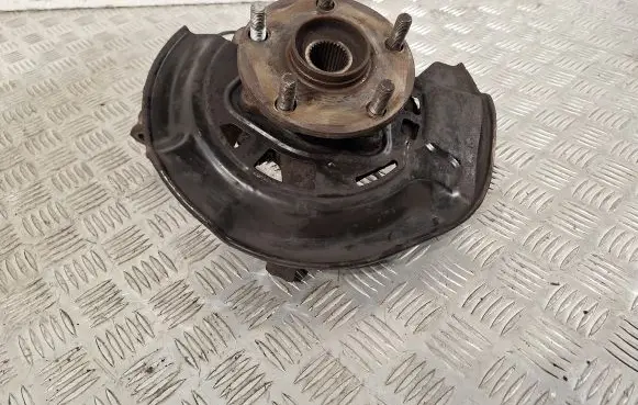 Toyota Auris 150 Front wheel hub 4355002020 8954202060