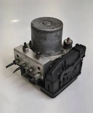 Toyota Auris 150 ABS Pump 0265235065 4454002060 07043070023