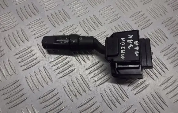 Mazda 3 I Indicator stalk 17D682