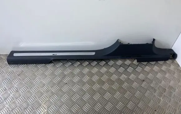 Volkswagen Tiguan Front sill trim cover 5NA853370