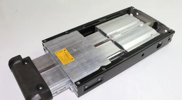 Volkswagen Eos Convertible roof roll over bar 1Q0880077B