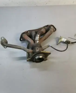 Toyota Auris E180 Exhaust manifold
