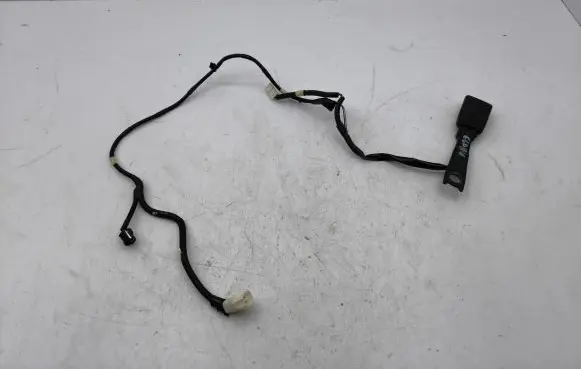 Lexus GS 300 350 430 450H Front seatbelt buckle E034501
