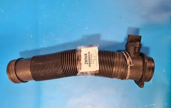 Audi A3 S3 8L Mass air flow meter 1J0129574DD