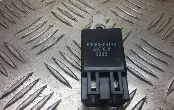 Lexus RX 330 - 350 - 400H Other relay 9098004172 250680885