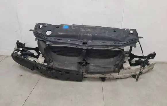 BMW 5 E60 E61 Radiator support slam panel 7147088