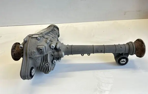 Volkswagen Touareg II Front differential 0C1409505R
