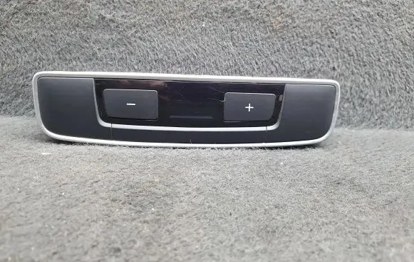 Audi A4 S4 B9 Climate control unit 8W0919158