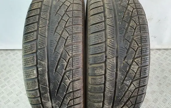 Audi Q7 4M R18 winter tire 22555R18