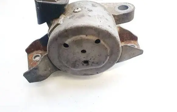 Opel Corsa D Engine mount bracket 9129705