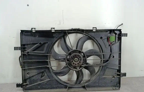 Opel Astra J Electric radiator cooling fan 2001051NRF