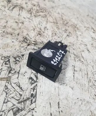 Toyota Avensis T250 Fuel tank opening switch 