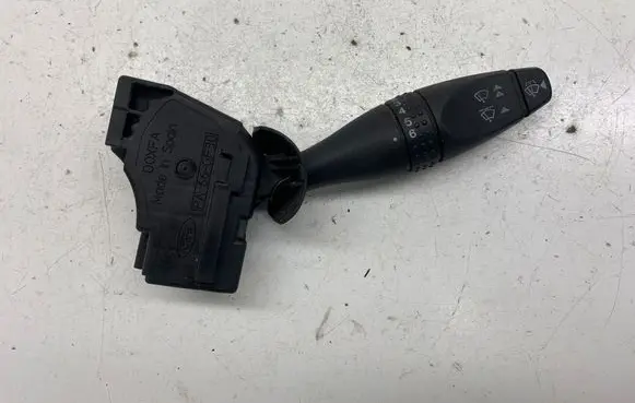Ford Focus Wiper control stalk