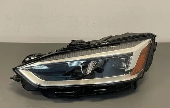 Audi A5 Headlight/headlamp 184055 8W6941033F 030256323103
