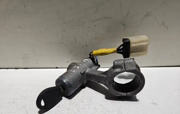 Nissan Micra Ignition lock 9110