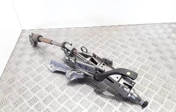 Ford Focus Steering wheel axle BV6N3C529AD