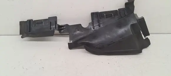 Mercedes-Benz C W204 Intercooler air guide/duct channel A2045050530