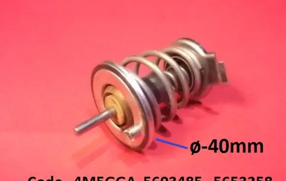 Ford Focus Thermostat 4M5GGA 5603485