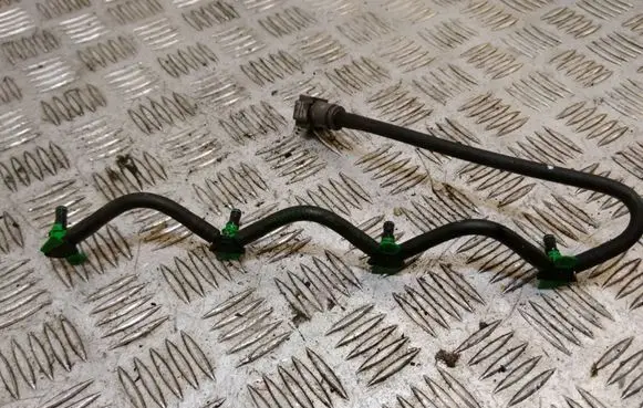 Ford Fiesta Fuel return line/hose 